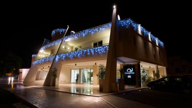 Callistos Hotel