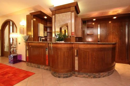 Hotel Garn� Al Poggio