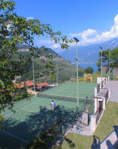 Hotel Garn� Al Poggio