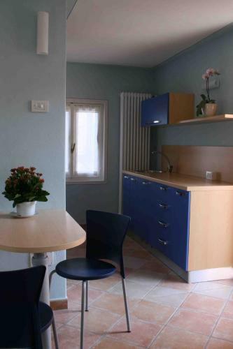 B&B 21