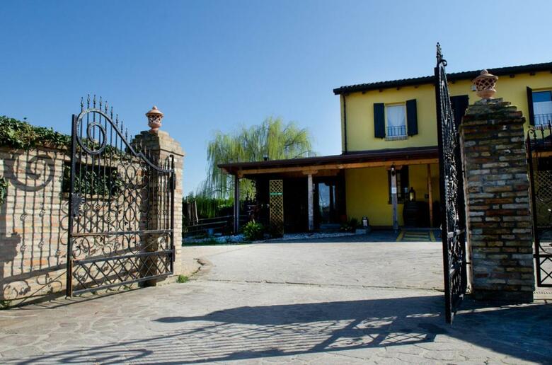 Hostal Osteria E Locanda Del Viaggiatore