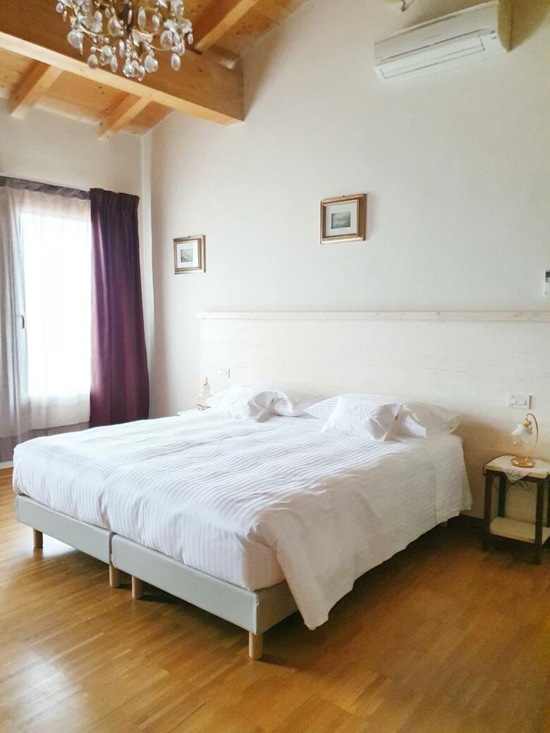 Hostal Osteria E Locanda Del Viaggiatore