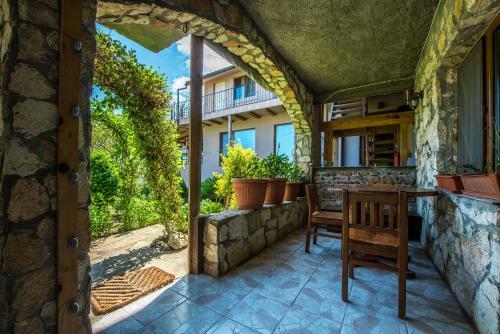 Hostal Camere De Inchiriat Nicoleta