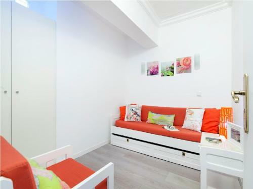 Apartment Near The Beach