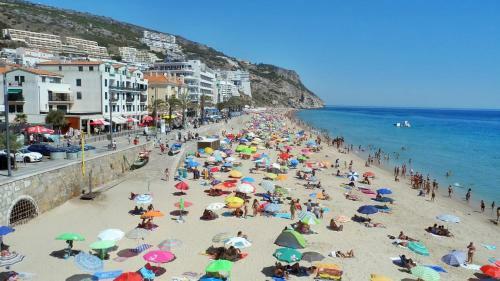 Chincha Sesimbra Apartment
