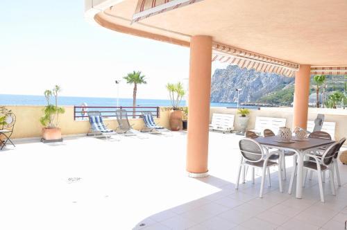 Apartamento Primera L�nea De Playa, Topacio 1