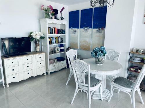 Apartamento Primera L�nea De Playa, Topacio 1