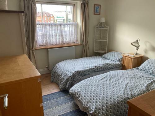 Broxbourne Two-bedroom Apartment Close To Amenities
