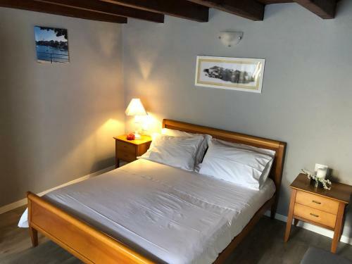 Il Vicolo Sul Lago Apartments