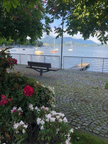 Il Vicolo Sul Lago Apartments