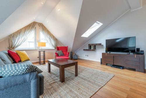 Apartament 80
