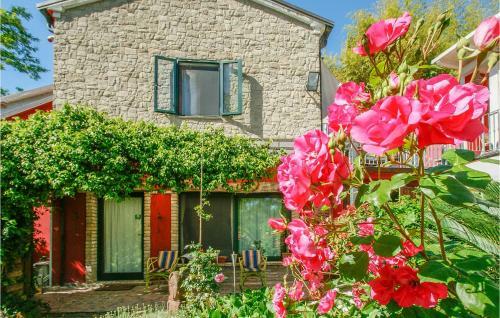 Amazing Home In Montefiore Conca With Wifi And 3 Bedrooms