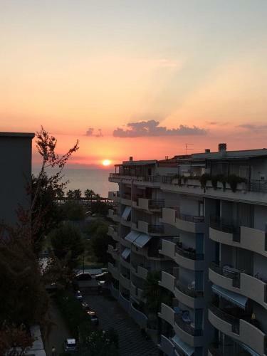 Attico Mansardato Con Vista Mare