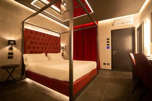 Motel Hotel Charlie