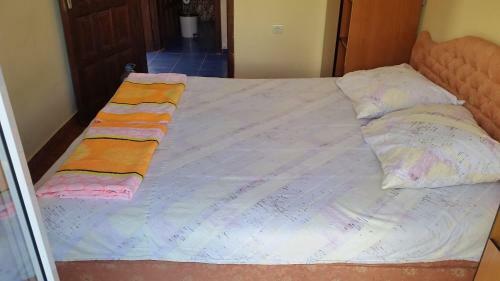 Hostal Guesthouse Ada