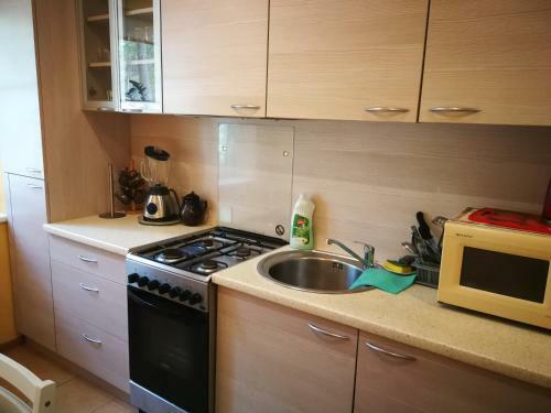 Hostal Sve?i? Namai Pervalkoje