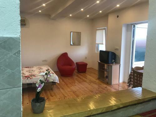 Savina Apartments