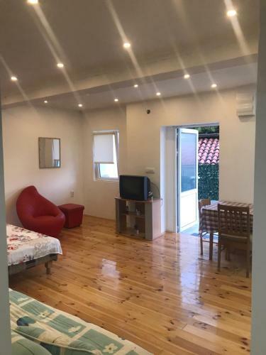 Savina Apartments