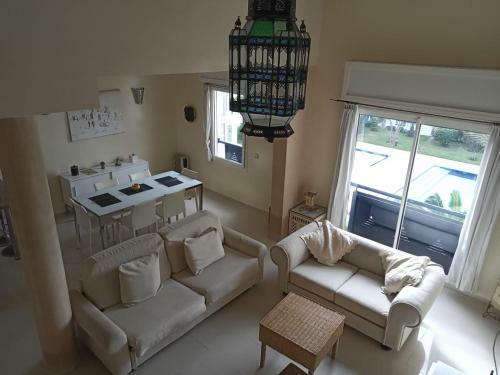 Pool And Sea View Beach Apartment