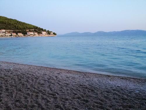 Apartments With Sea View Drvenik Makarska Riviera
