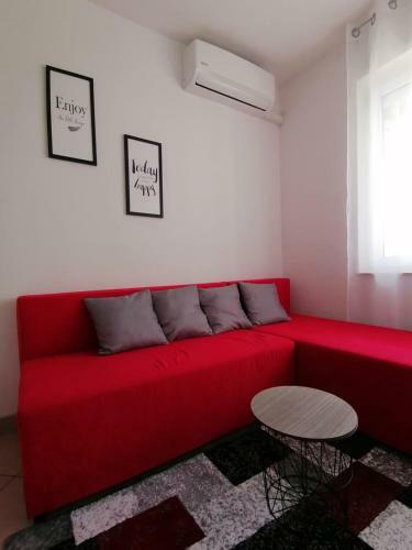 Apartments With Sea View Drvenik Makarska Riviera