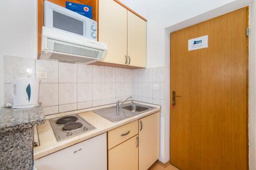 Seaview Apartments Marsic