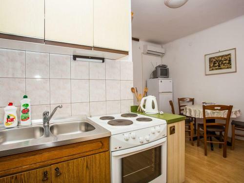 Apartment Dragica