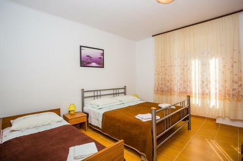 Apartment Dragica