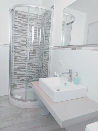Hotel White Club Residence