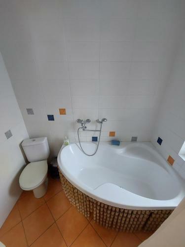 Hostal Sve?i? Namai J?ros 23