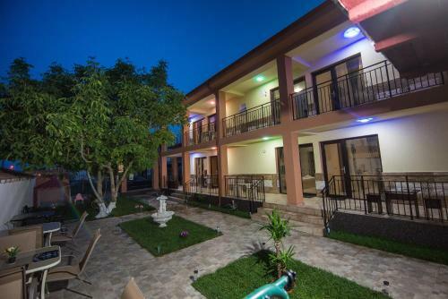 Hostal Pensiune Aymar