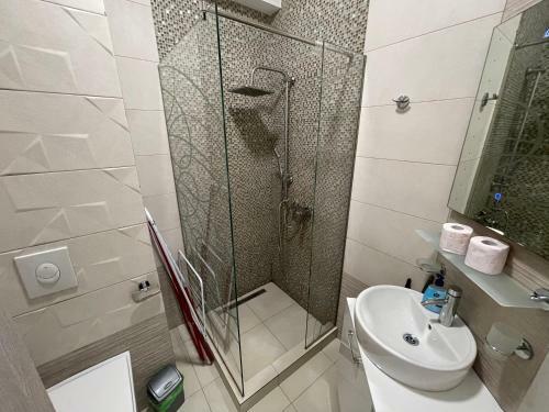 Mamaia Lake Apartments