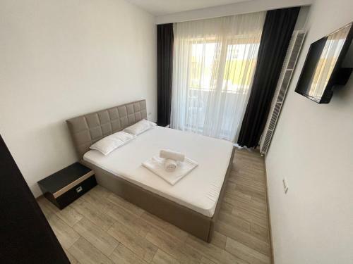 Mamaia Lake Apartments