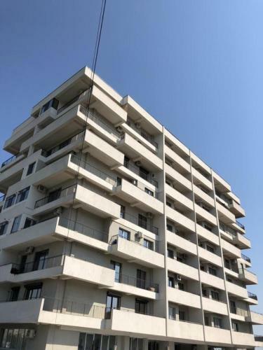 Mamaia Lake Apartments