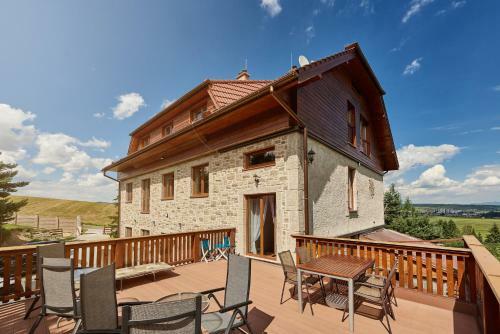 Bed & Breakfast Villa Lupu