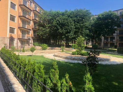 Apartamento Rabi Park Residence-large Room