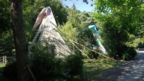 Camping Jardin La Vie En Vert En Ari�ge