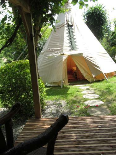 Camping Jardin La Vie En Vert En Ari�ge