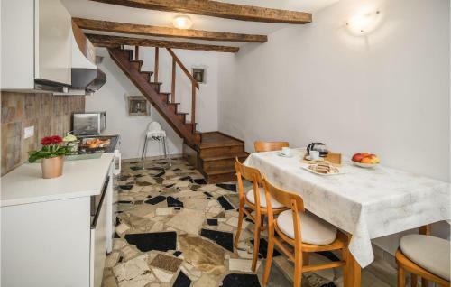 Awesome Home In Pazin With Wifi And 2 Bedrooms