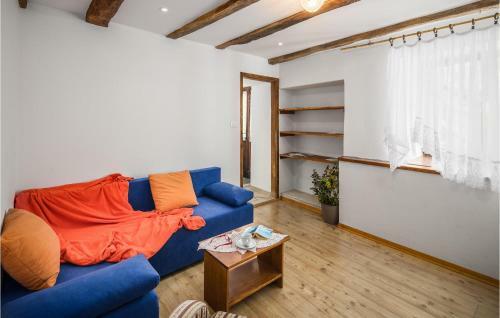 Awesome Home In Pazin With Wifi And 2 Bedrooms