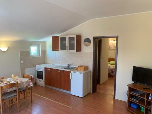 Hostal Apartments Iva