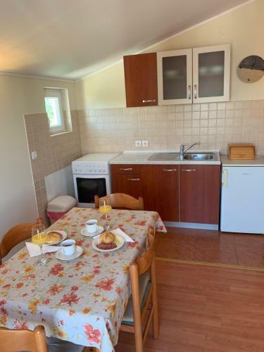 Hostal Apartments Iva