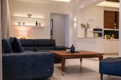 Villa Blue Diamond