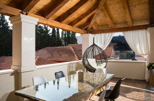 Villa Blue Diamond