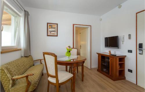 One-bedroom Apartment In Medulin