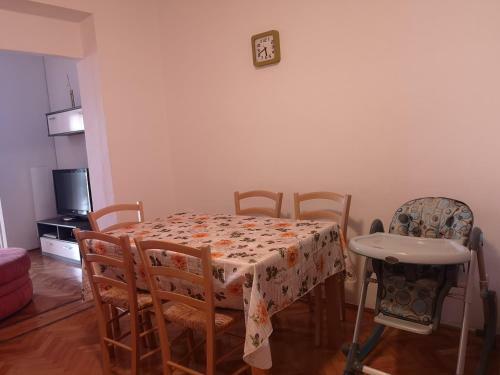 Apartmani Pirovac