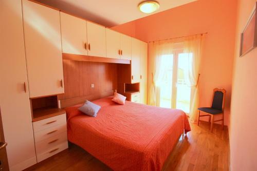 Apartamento Nela, 700 M From The Beach