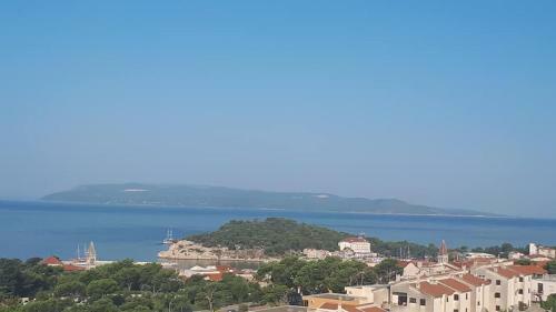 Apartment Anny On Two Floors With Sea View