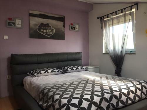 Blue Moon Apartments