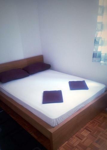 'pebble' - Beach Apartment, ?abori?